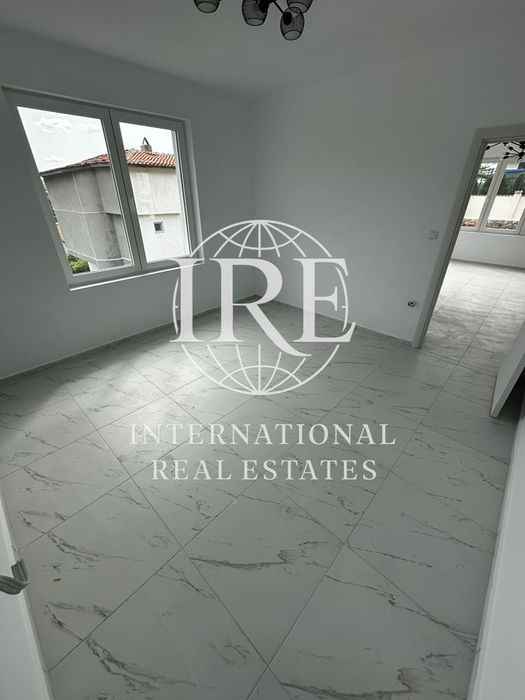 Къща в Добрич, област-гр.Балчик площ 218 цена 235000