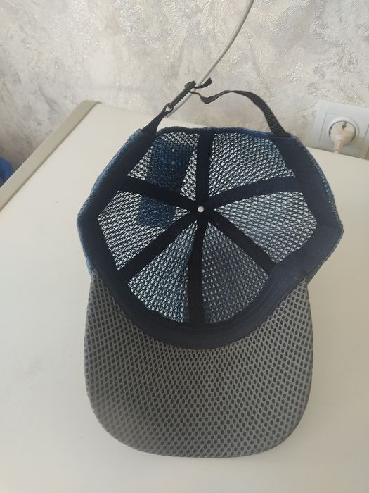 Классная кепка, сеточка.