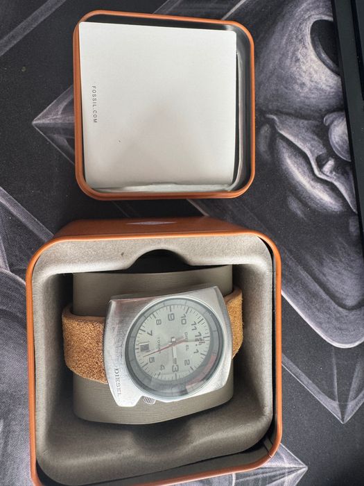 Часовници Diesel, Seiko, Citizen