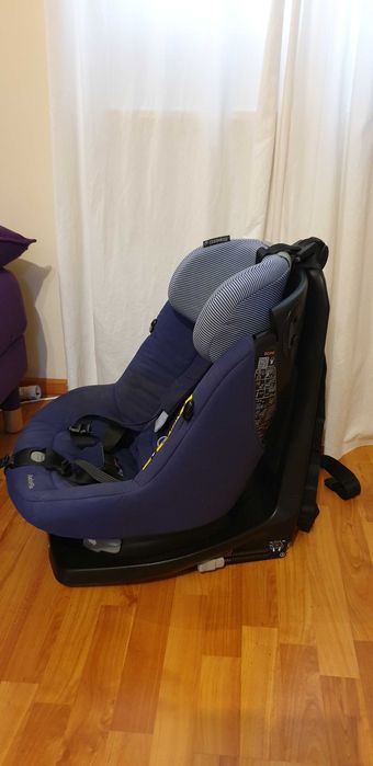 Scaun auto Maxi-Cosi AxissFix 61-105 cm (de la 2 luni pana la 4 ani)