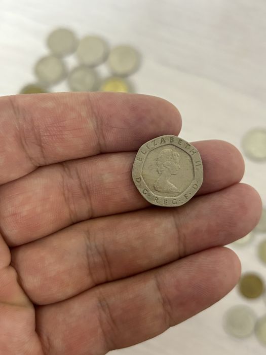 Редкие мoнетый от1000 тенге