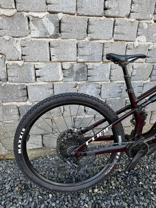 Bicicleta electrica Cube stereo
