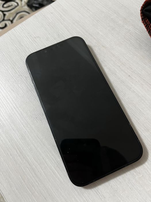Продам или Обменяю Айфон 13