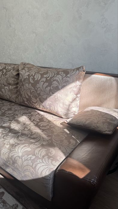 Диван раскладной широкий