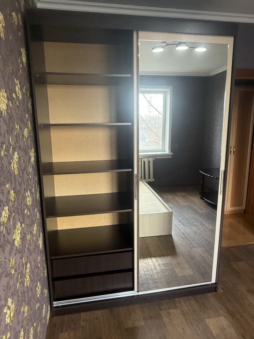 Продам новый вместительный шкаф