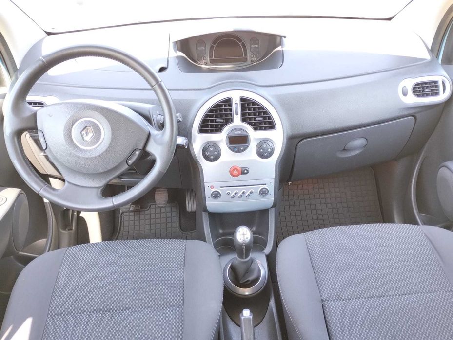 Vând Renault Grand Modus