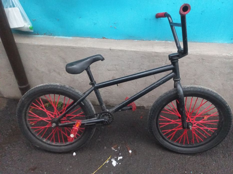 Продам бмх mission