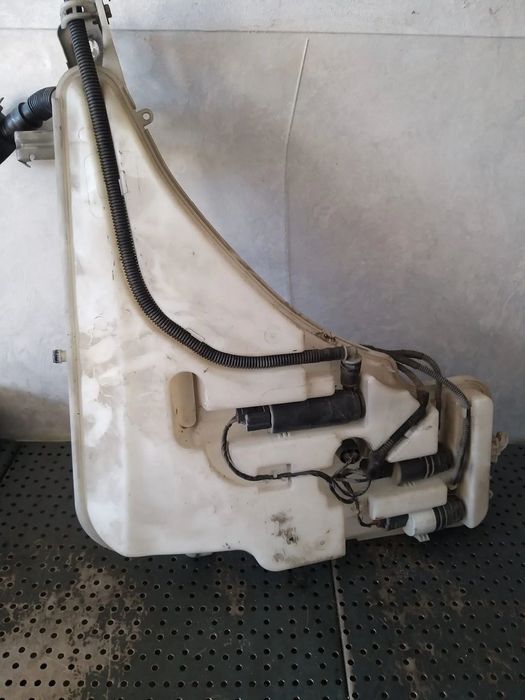 Vas lichid parbriz bmw seria 1 f20 f21 724167511