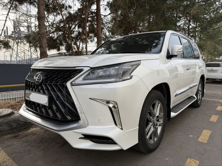Продается Lexus LX570S