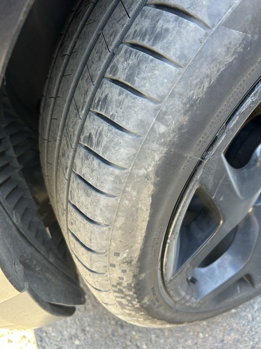 Продам  диски с покрышкой от бмв х5