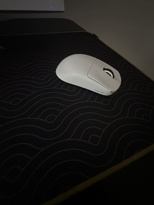 мышка vxe r1 se+