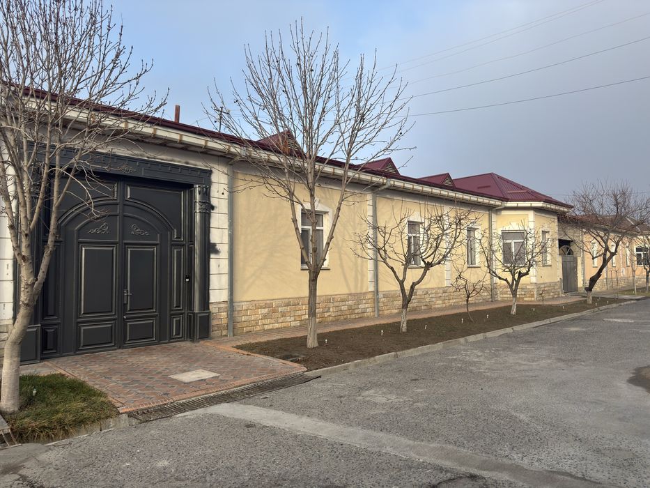 Продаётя 5-ти комнатный коммерческий евро коттедж.