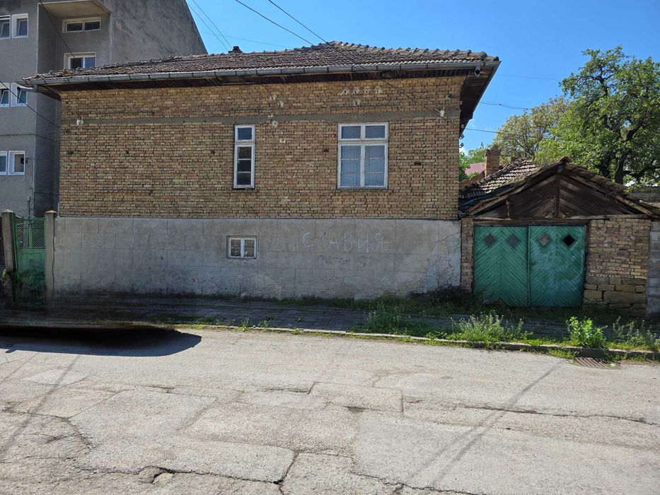 Продава се Къща в Попово - 1234567 кв.м за 0 €/кв.м - Снимка #3