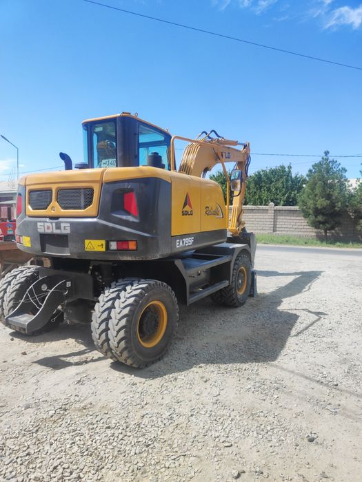 Ekskavator arendaga beriladi
