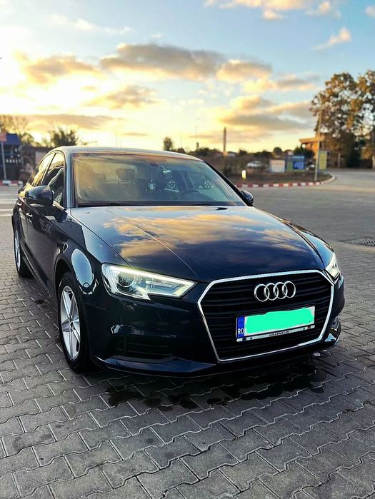 Audi A3 Sportback Se prezinta in stare foarte buna.
