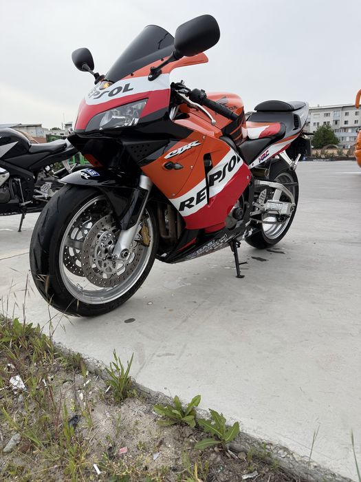 Honda cbr 600 rr