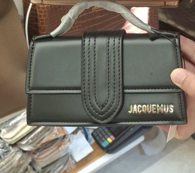Geanta jacquemus