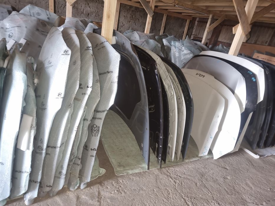 Капот на Kia K8 Seltos