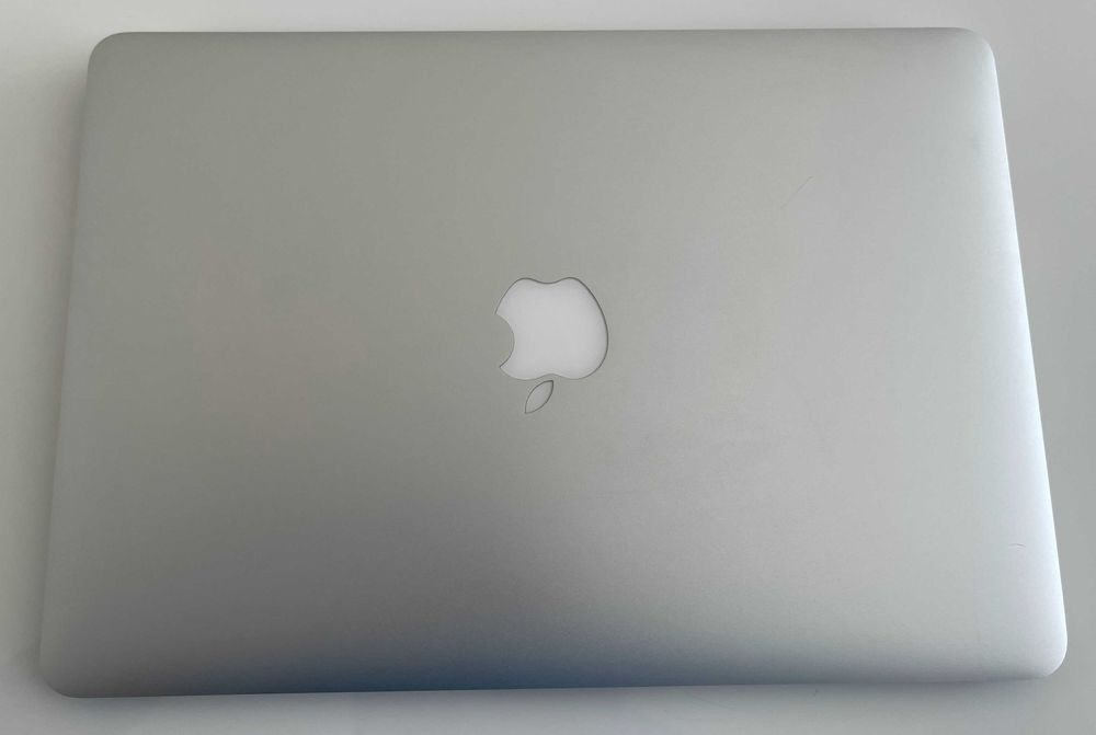 Apple MacBook Air 13.3 inch(2017), Intel i7, 8 RAM, 512GB SSD, A1466