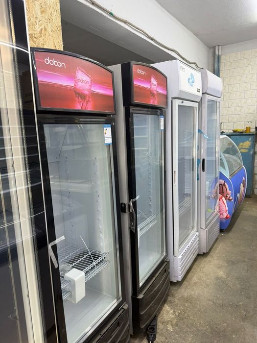 Холодильники•Однодверные холодильники•Витрины