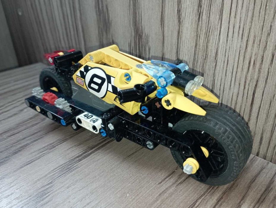 7 наборов мотоциклы LEGO Technic Оригинал