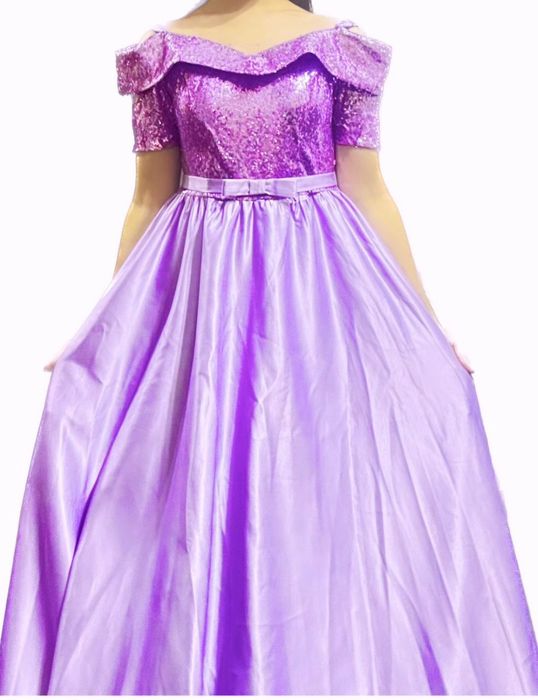 Продам платья срочно