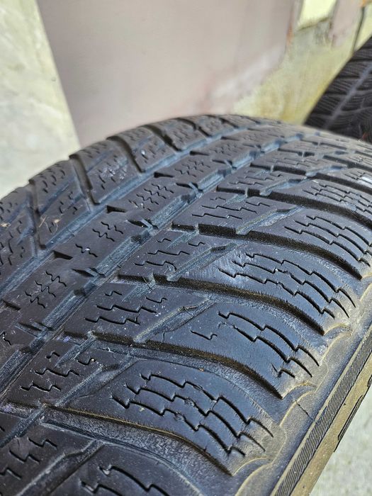 Vand 4 anvelope all season second hand