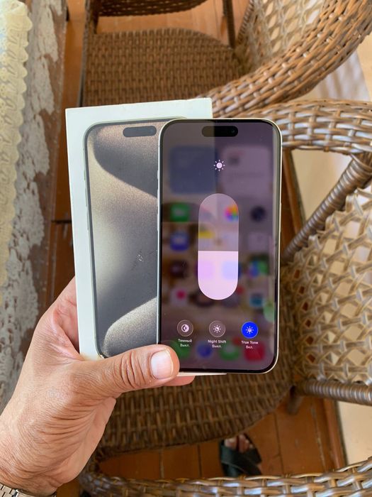 Продам iPhone 15 Pro 128GB Sim телефон в хорошем состоянии.