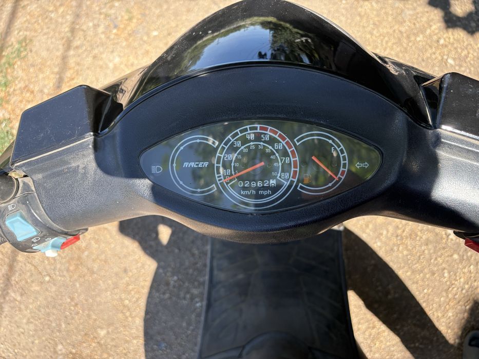 Скутер Racer Meteor
