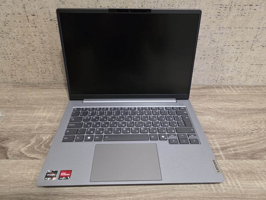 Lenovo Thinkbook 14 G7 ARP
