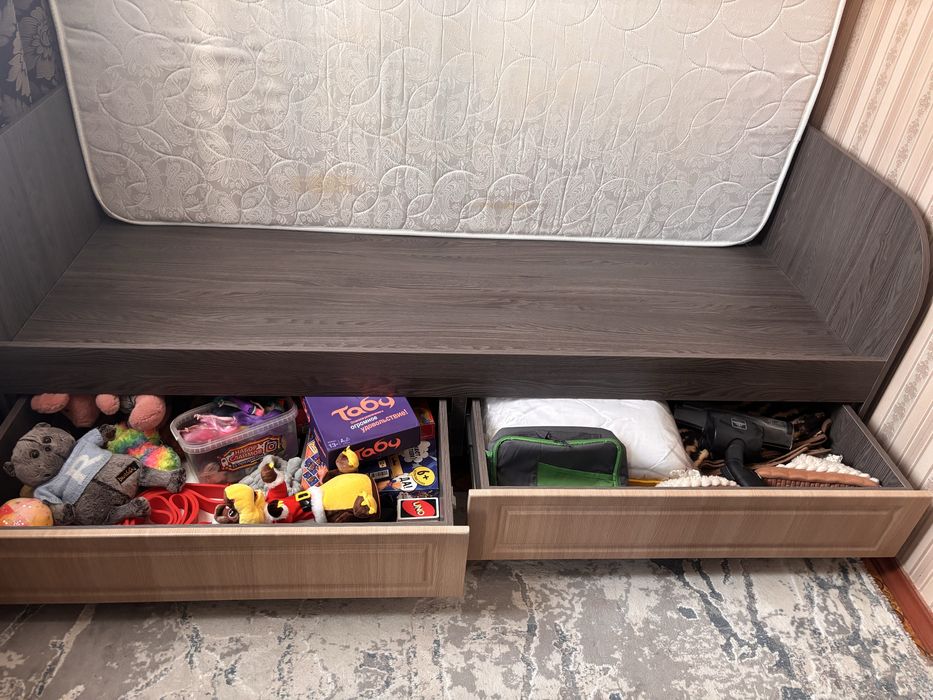 Продаем детскую кровать