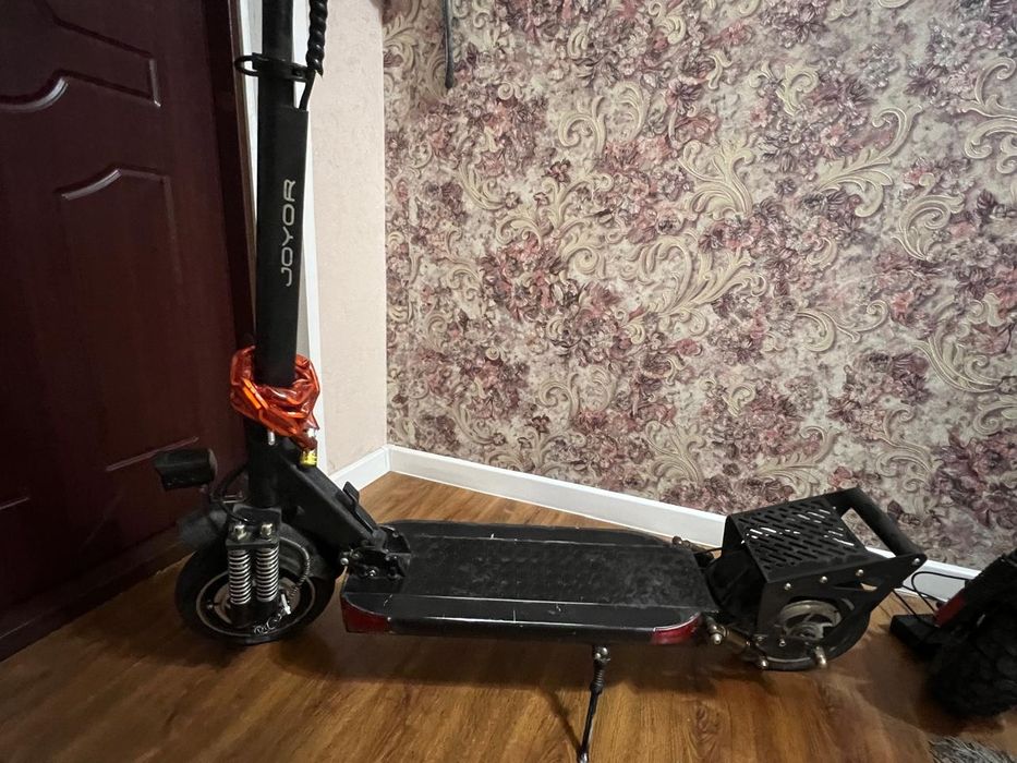 Joyor y10s в нормальном состоянии