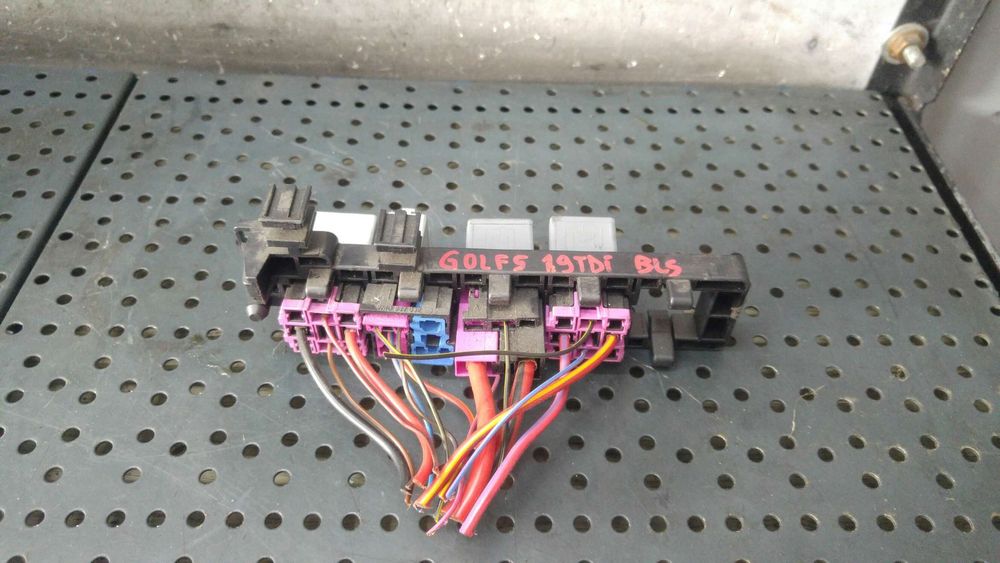 Panou relee 1.9 tdi vw golf 5 1k1 1k1937503