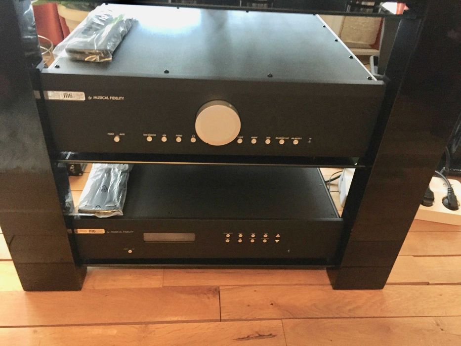 Hi End предусилвател Musical Fidelity M6 PRE