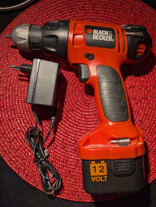 Masina de gaurit BLACK DECKER AST12XC