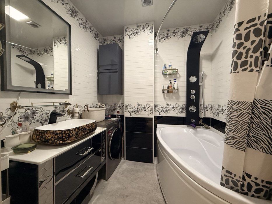 Район: Яшнабадский Ул .Махтумкули ,Технопарк Ор-р Макро