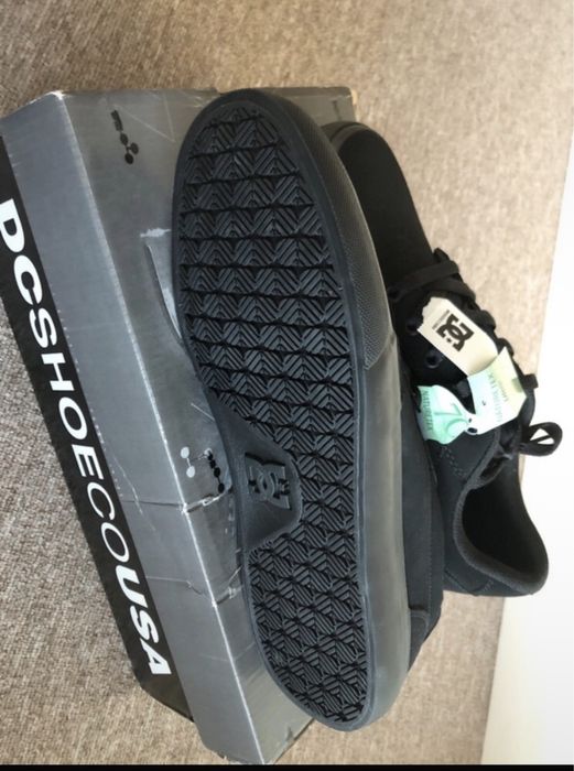 Incaltaminte Adidasi DC noi