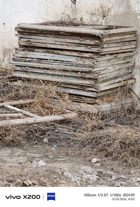 Отдам бесплатно рамы оконные