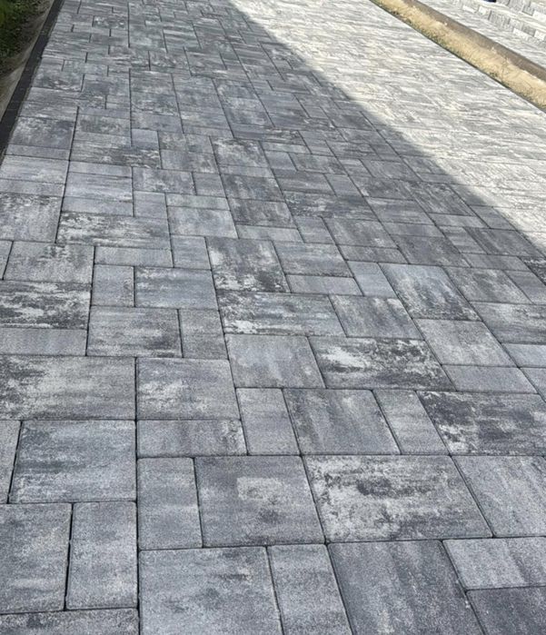 Amenajare curte pavele /  montaj pavaje  / Bragadiru -ilfov