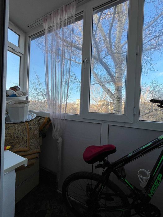 Продаётся 3х, малогобаритка на 7 мкр, район Кооператор