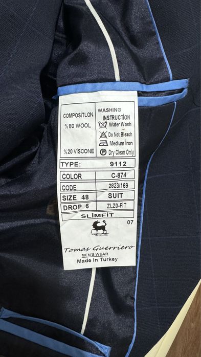 Продам кастюм тройка