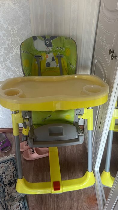 Продаю детскую креслу