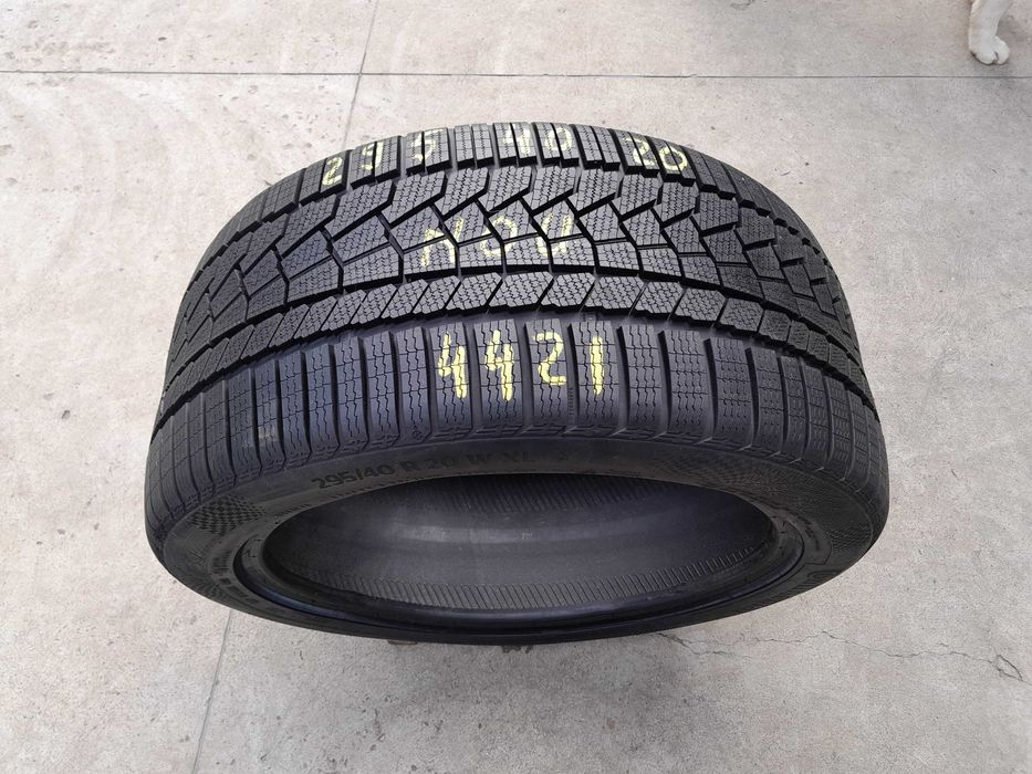 O anvelopa iarna 295 40 20 continental wintercontact TS 860S  dot 4421