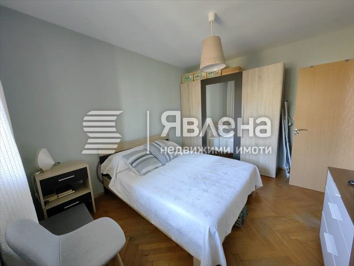 Продава се Тристаен апартамент в Благоевград, Запад - 85 кв.м за 1118 €/кв.м - Снимка #1