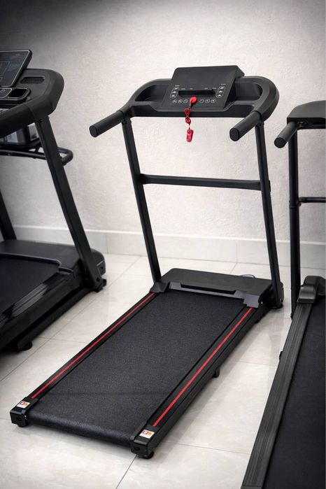 Беговая дорожка компактная складная для дома