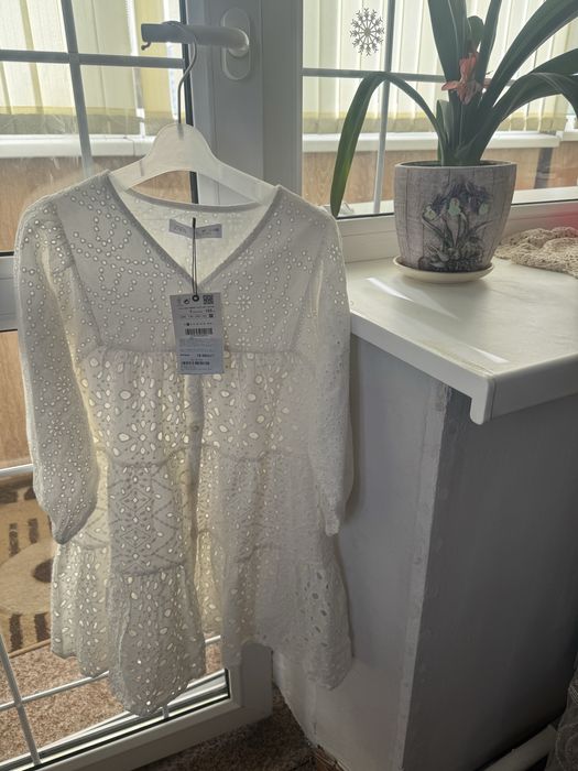 Новое платье zara 7/8 лет