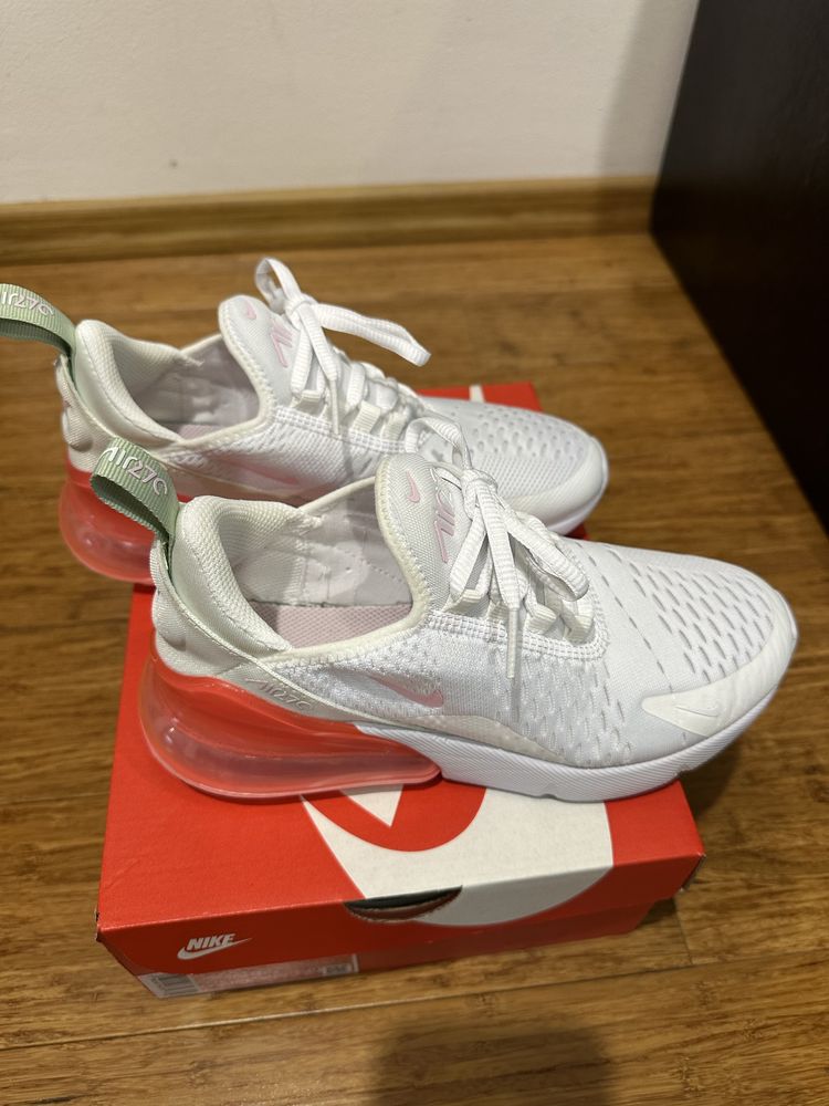 Nike Air Max 270 mar.36 Dragasani OLX.ro