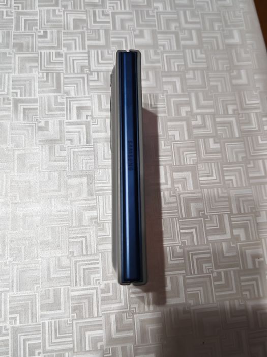 Samsung Galaxy Z Fold 6