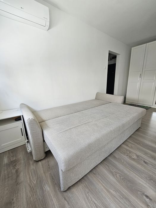 Canapea 3 locuri Ikea (extensibilă)