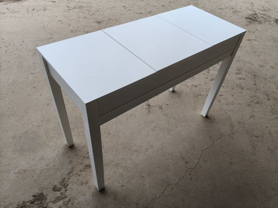 Măsuță/birou machiaj